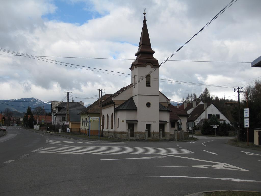 Domcek U Hanov Liptovský Mikuláš Buitenkant foto